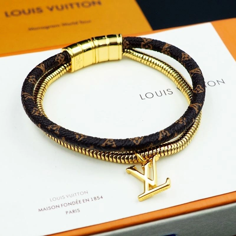 Bright Louis Vuitton Bracelets 251187
