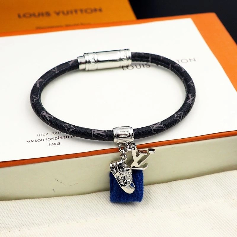 Louis Vuitton Bracelets Upgraded 251185