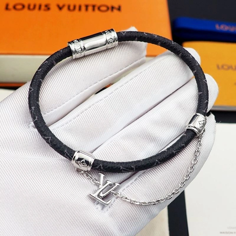 Flexible Louis Vuitton Bracelets 251156