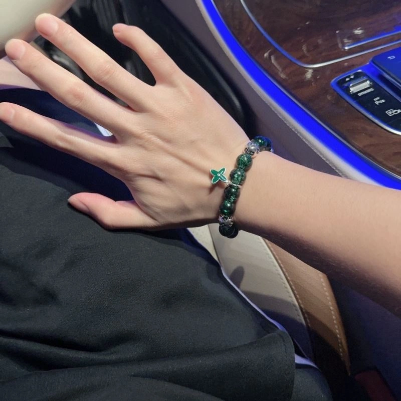 ZeroBulk Louis Vuitton Bracelets 251155