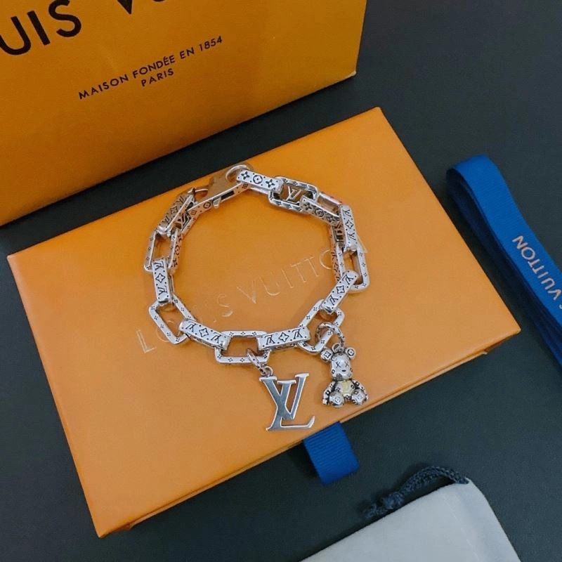 OdorResistant Louis Vuitton Bracelets 251159