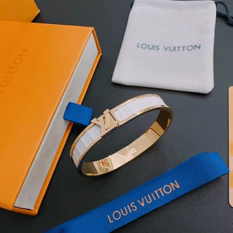 SunProtective Louis Vuitton Bracelets 251177