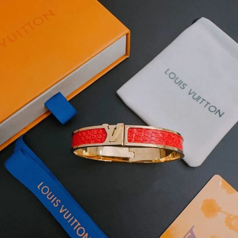 SportInspired Louis Vuitton Bracelets 251179