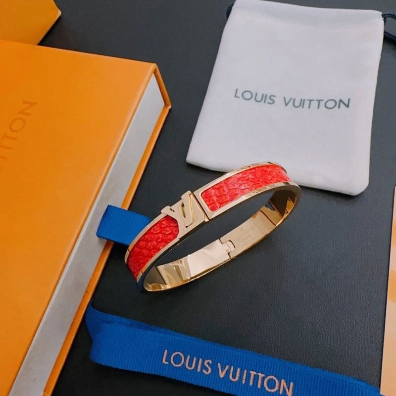 SportInspired Louis Vuitton Bracelets 251179