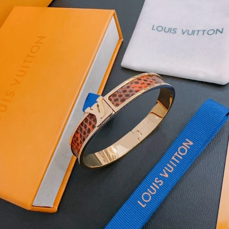 Louis Vuitton Bracelets EyeCatching 251158