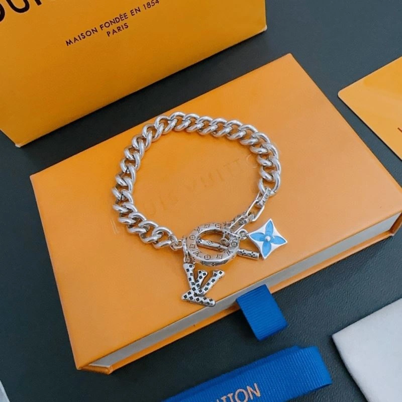 Louis Vuitton Bracelets StreetReady 251161