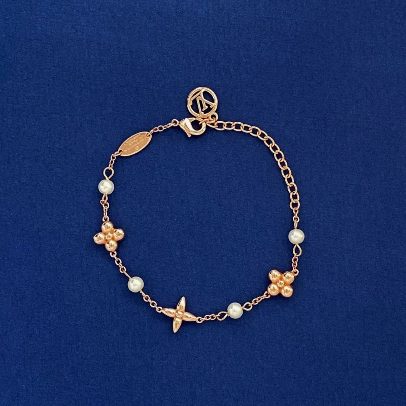 MultiPurpose Louis Vuitton Bracelets 251178