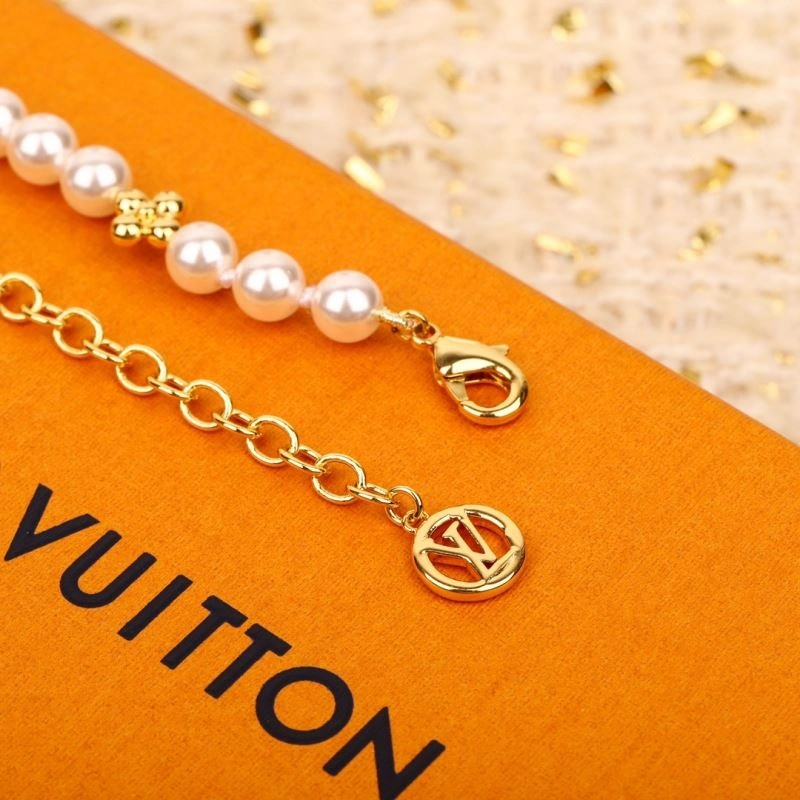 Louis Vuitton Bracelets Efficient 251172