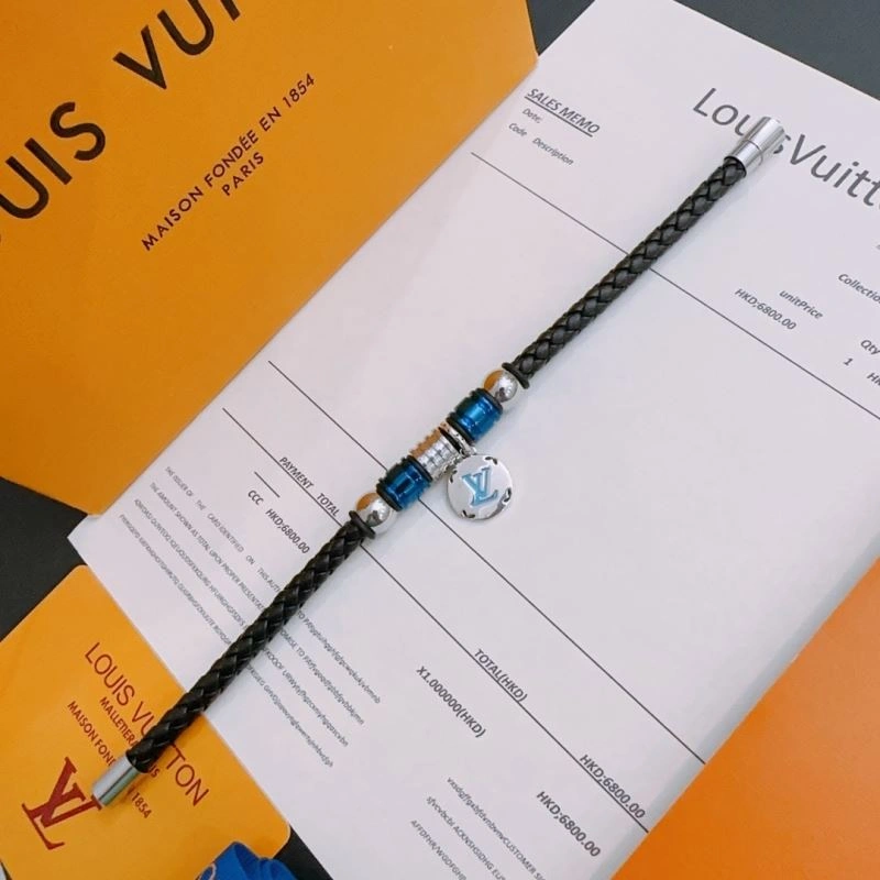 Chic Louis Vuitton Bracelets 251152