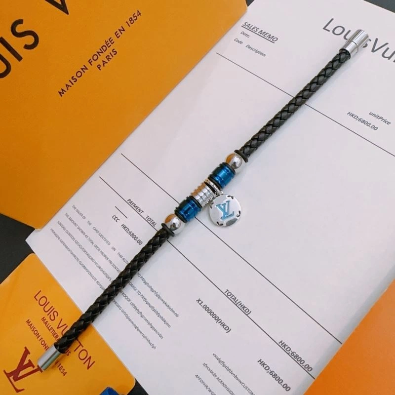 Chic Louis Vuitton Bracelets 251152