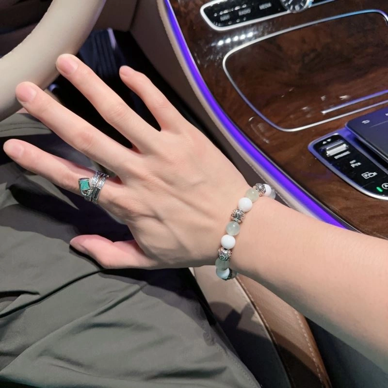 Durable Louis Vuitton Bracelets 251150