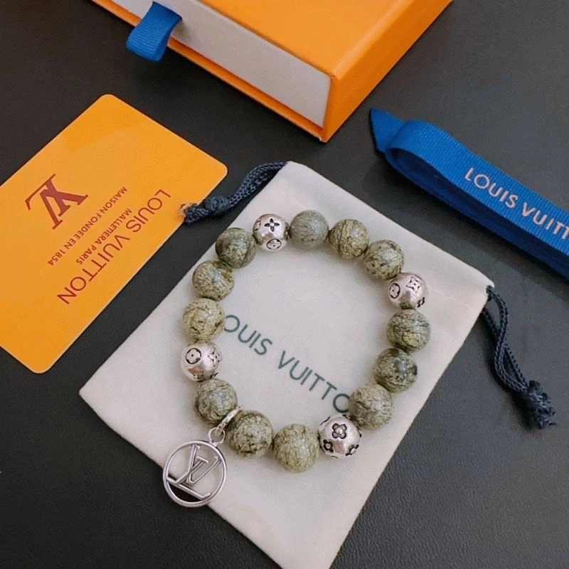 Lightweight Louis Vuitton Bracelets 251146