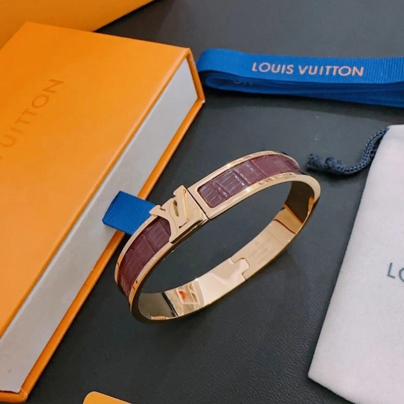 Louis Vuitton Bracelets UrbanChic 251145