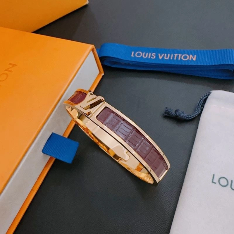 Louis Vuitton Bracelets UrbanChic 251145
