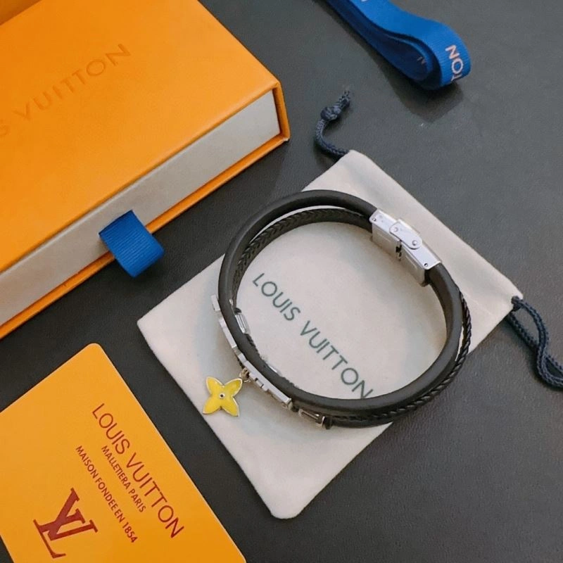 Louis Vuitton Bracelets Efficient 251119