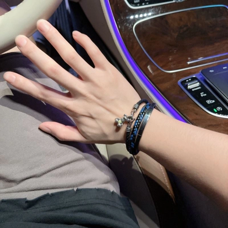 Louis Vuitton Bracelets SunProtective 251135