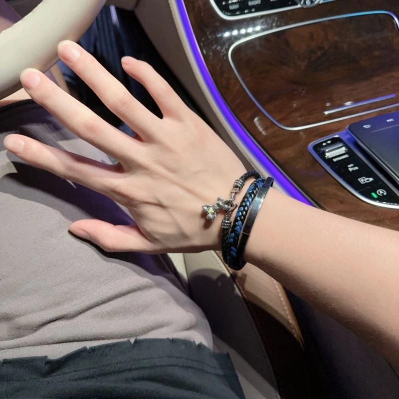 Louis Vuitton Bracelets SunProtective 251135