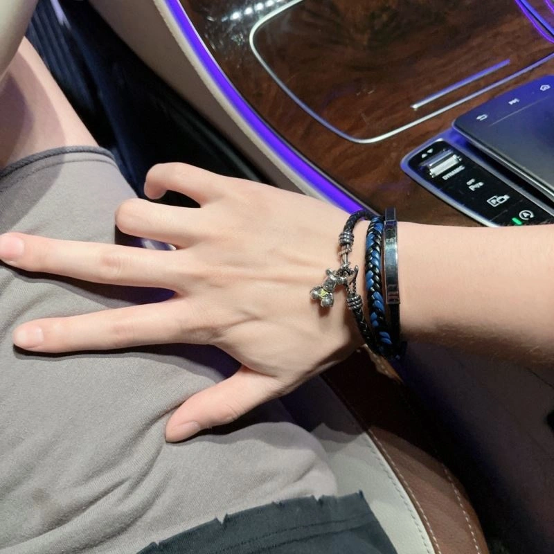 Louis Vuitton Bracelets SunProtective 251135