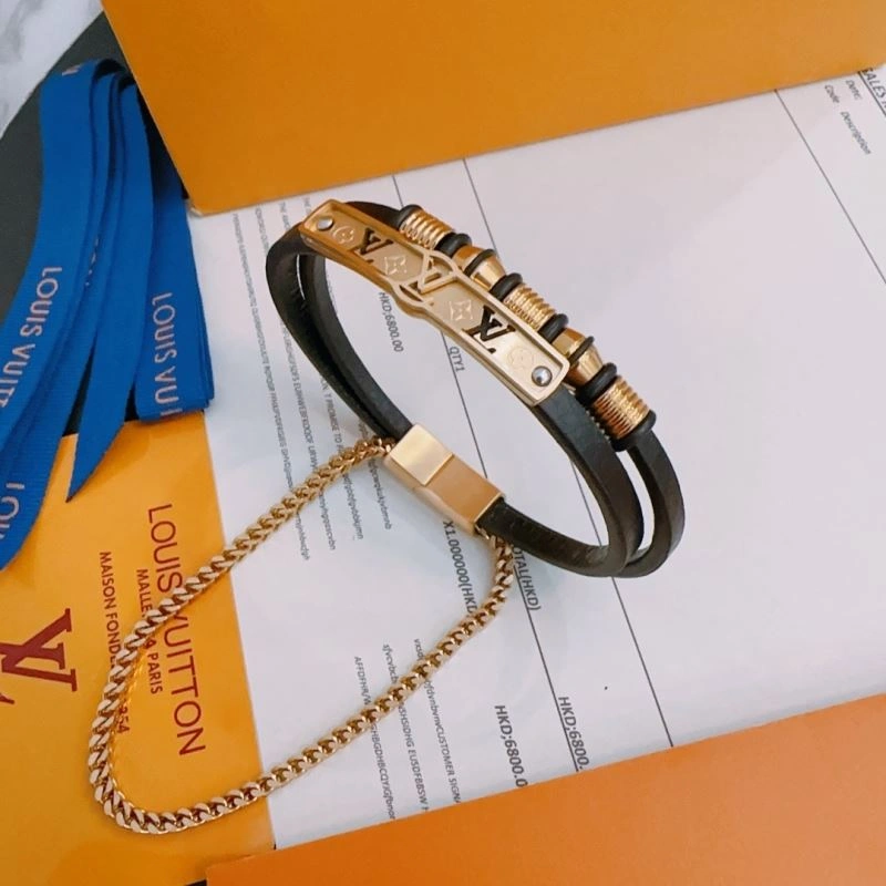 Louis Vuitton Bracelets Versatile 251118