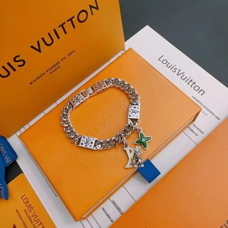 Versatile Louis Vuitton Bracelets 251137