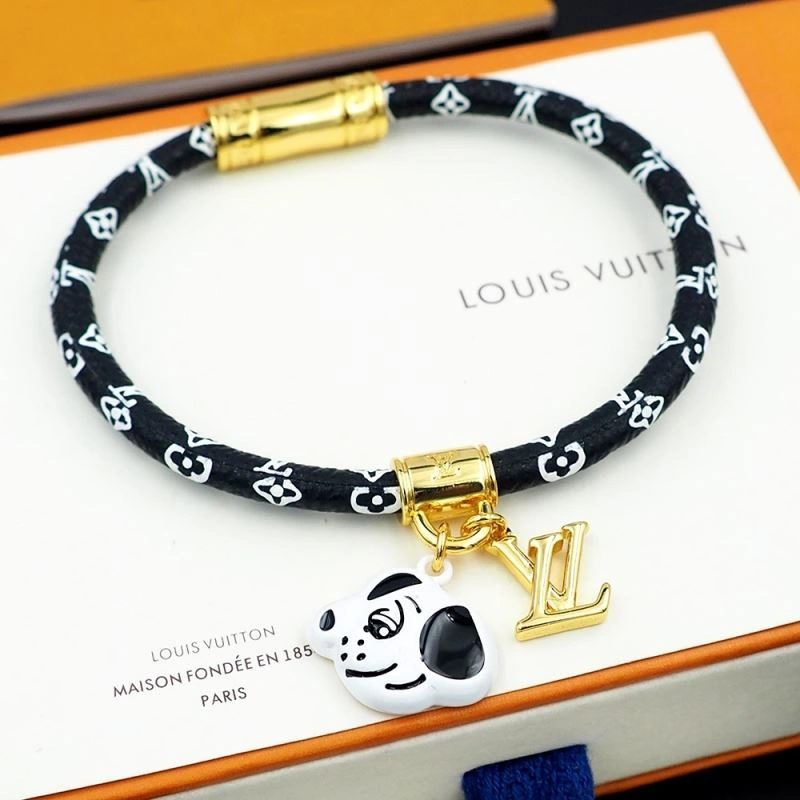 Louis Vuitton Bracelets TravelReady 251108