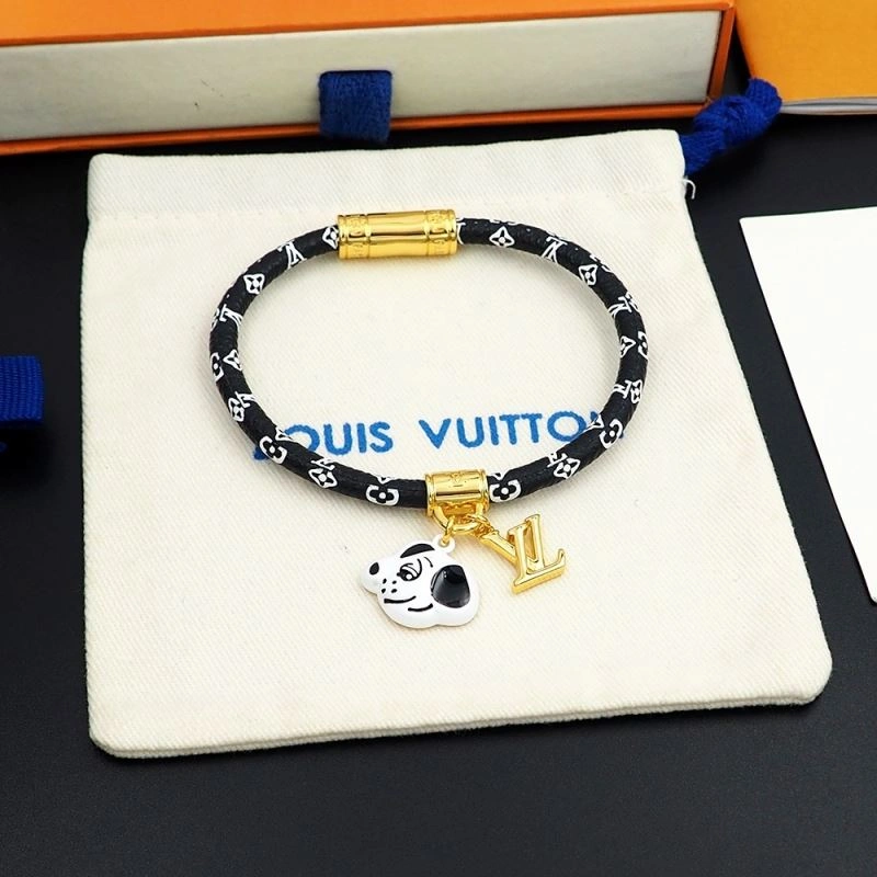 Louis Vuitton Bracelets TravelReady 251108