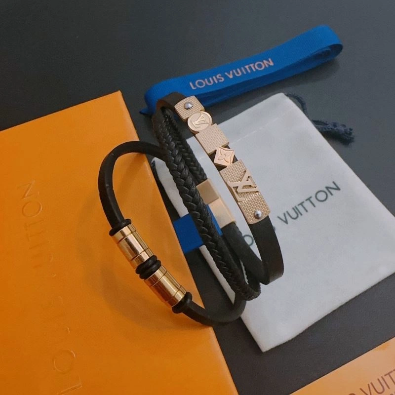 Louis Vuitton Bracelets Chic 251105