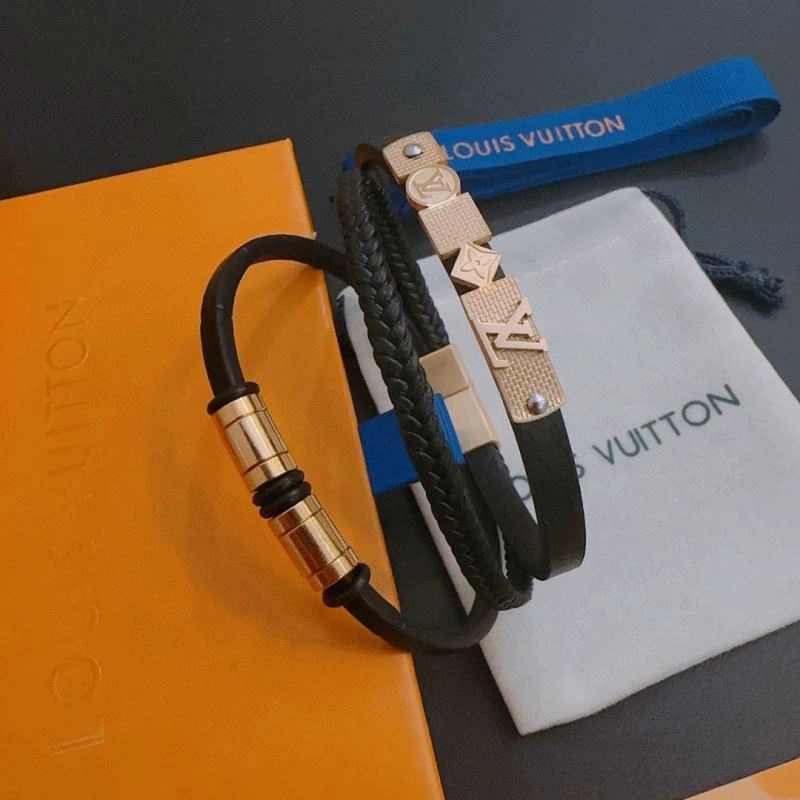 Louis Vuitton Bracelets Chic 251105