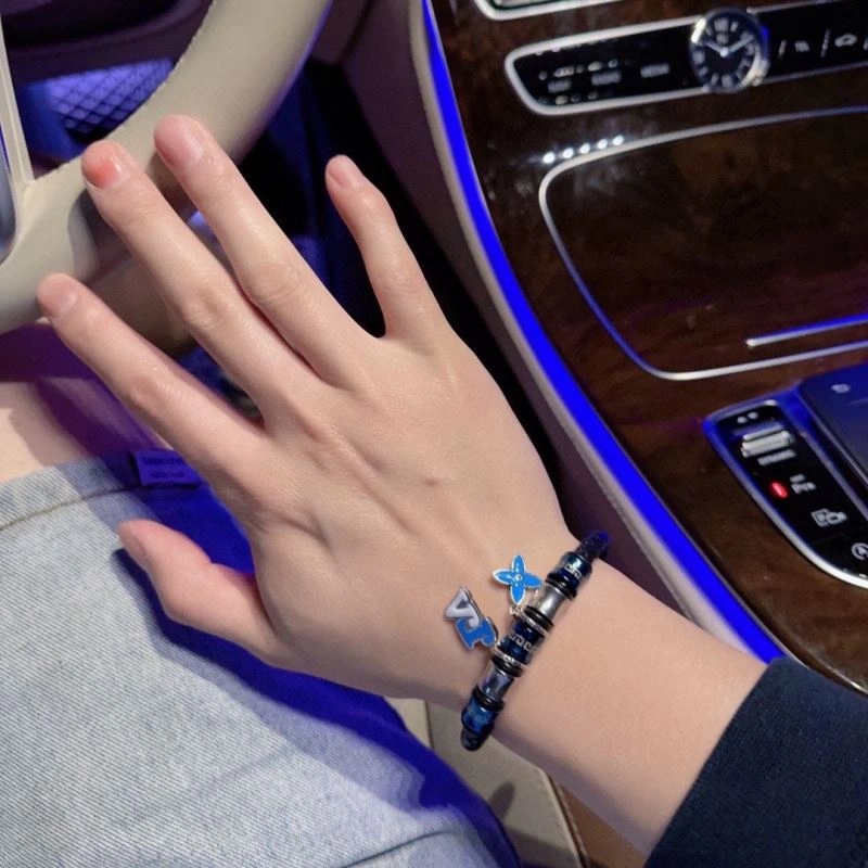Louis Vuitton Bracelets Affordable 250985