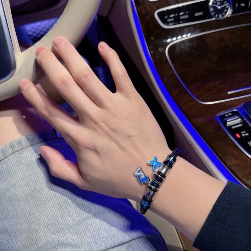 Louis Vuitton Bracelets Affordable 250985