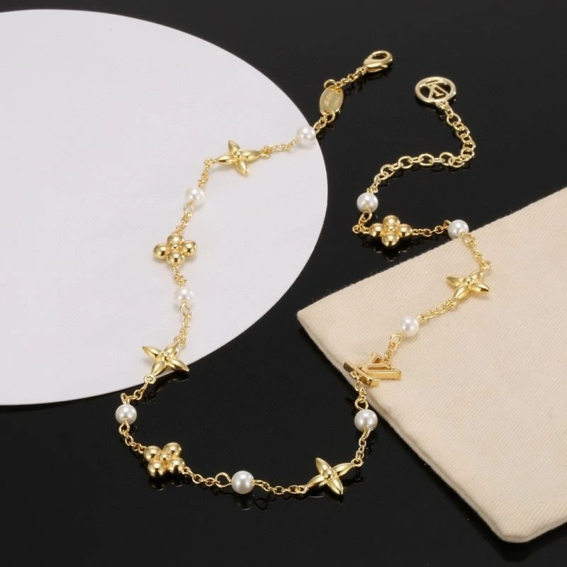 Efficient Louis Vuitton Bracelets 250975