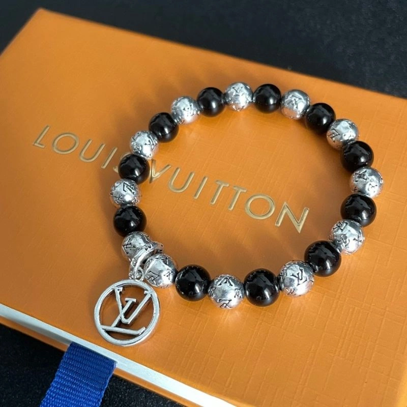 WellDesigned Louis Vuitton Bracelets 250974