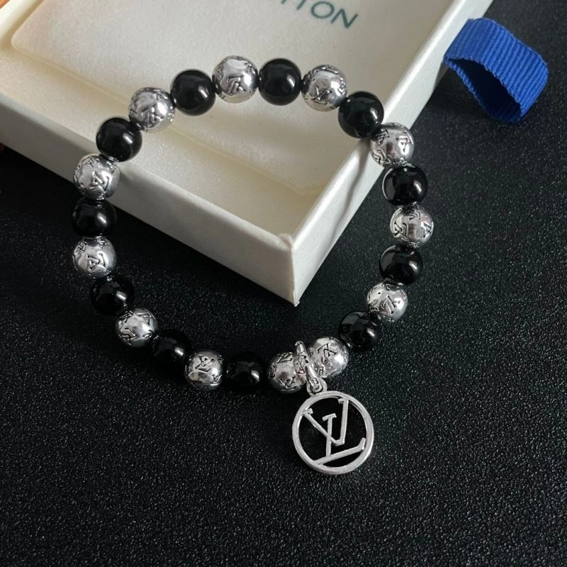WellDesigned Louis Vuitton Bracelets 250974
