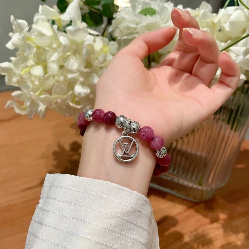 Louis Vuitton Bracelets WellDesigned 250976