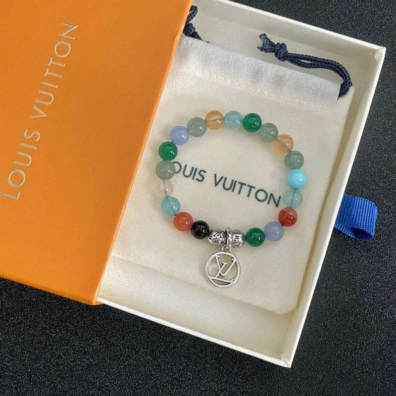 Louis Vuitton Bracelets Chic 250972