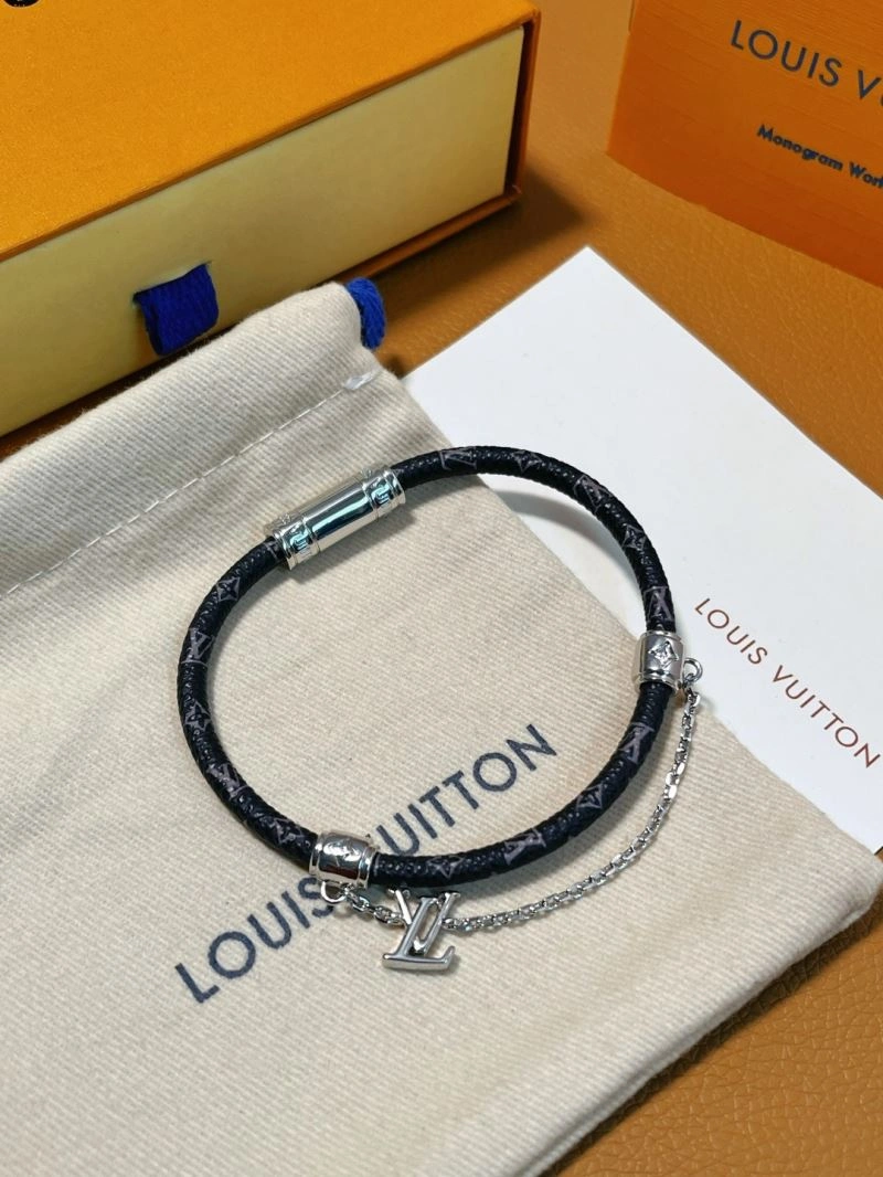 OnTrend Louis Vuitton Bracelets 250944