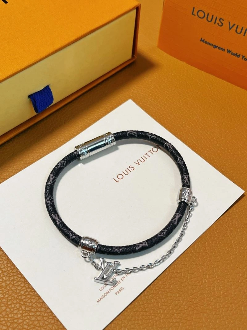 OnTrend Louis Vuitton Bracelets 250944