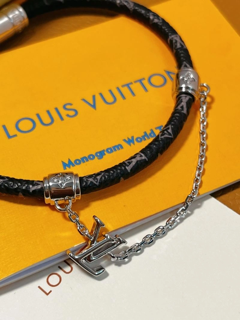 OnTrend Louis Vuitton Bracelets 250944