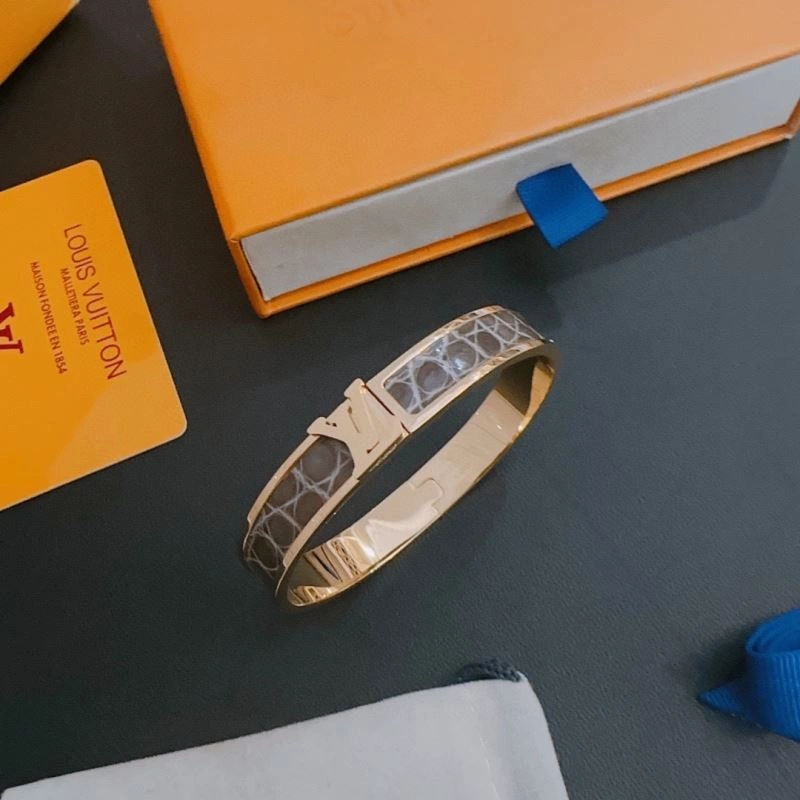 Louis Vuitton Bracelets TopPick 250965