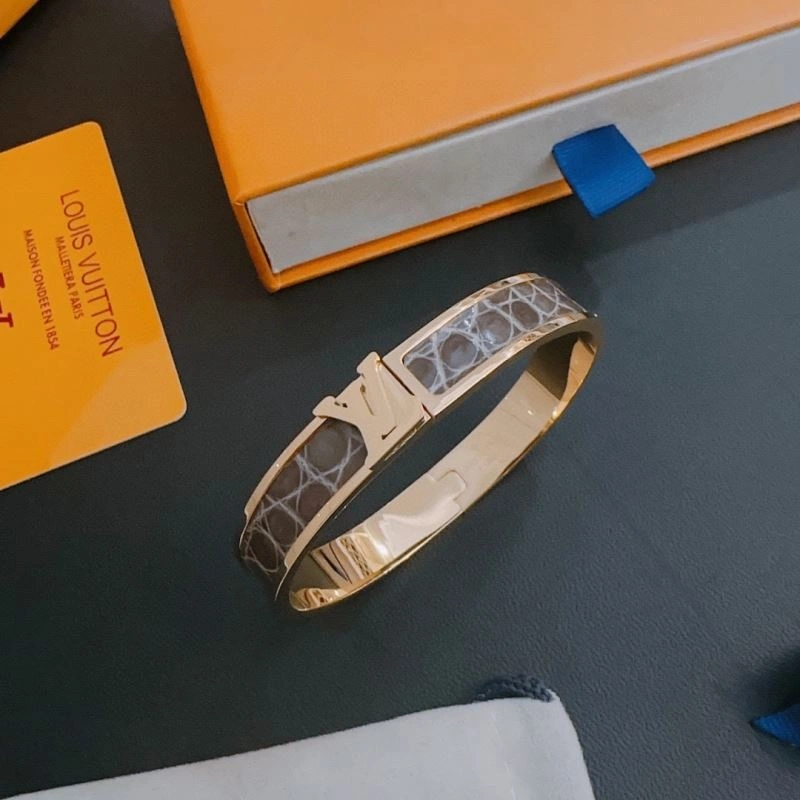 Louis Vuitton Bracelets TopPick 250965