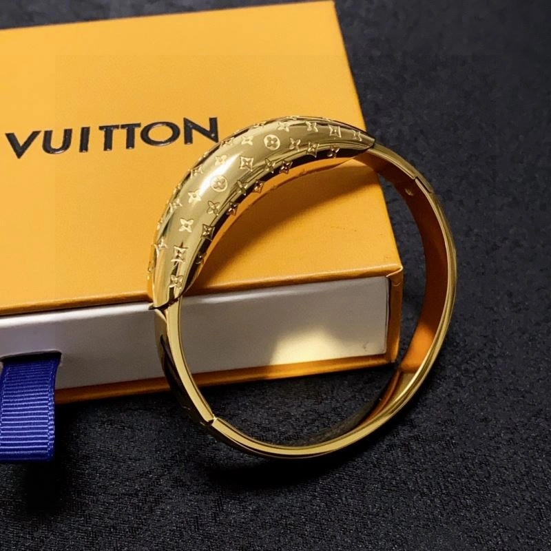 Louis Vuitton Bracelets TopPick 250954