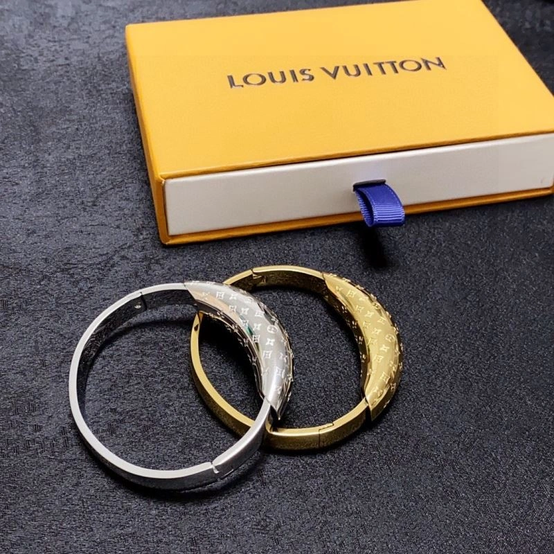 Louis Vuitton Bracelets TopPick 250954