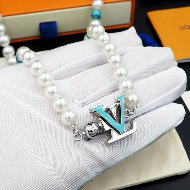 Louis Vuitton Bracelets FastDry 250959