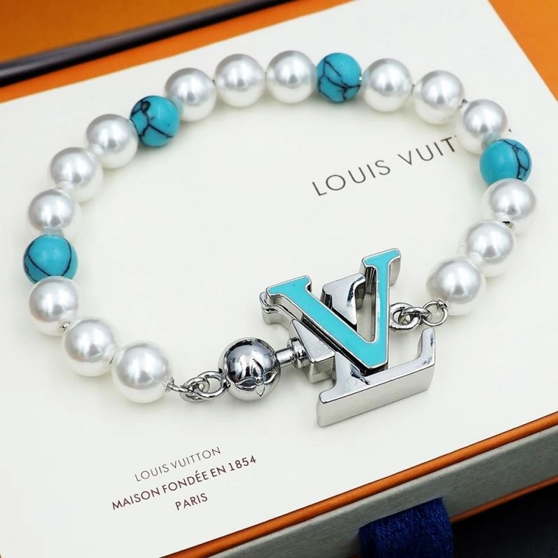 Louis Vuitton Bracelets AllSeason 250973