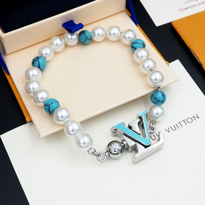Louis Vuitton Bracelets AllSeason 250973