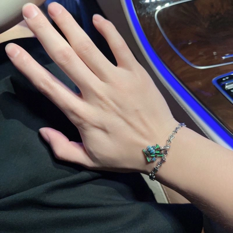 OnTrend Louis Vuitton Bracelets 250969