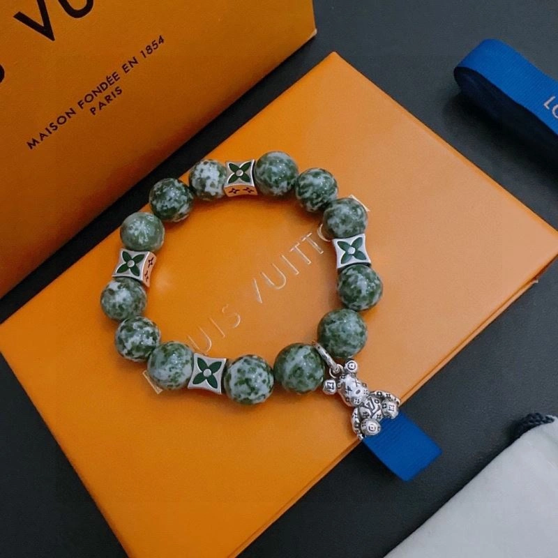 DailyWear Louis Vuitton Bracelets 250958