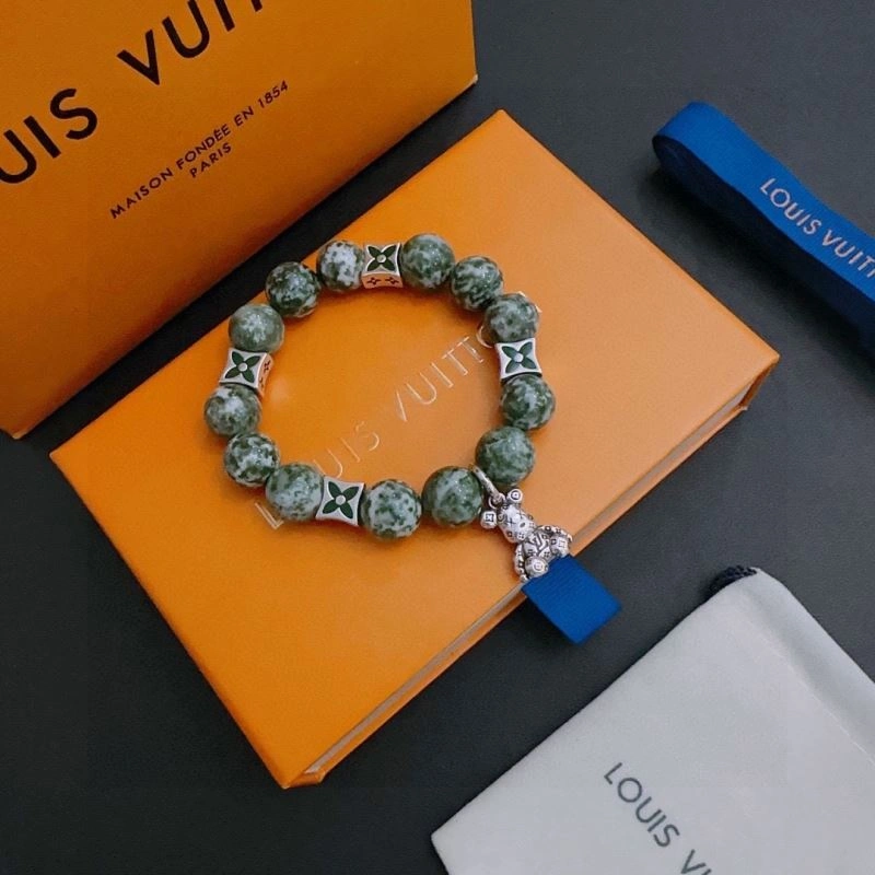 DailyWear Louis Vuitton Bracelets 250958