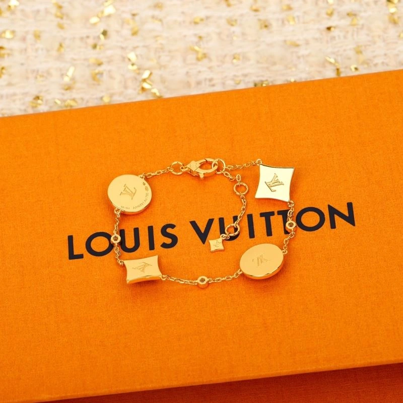 Louis Vuitton Bracelets Chic 250949