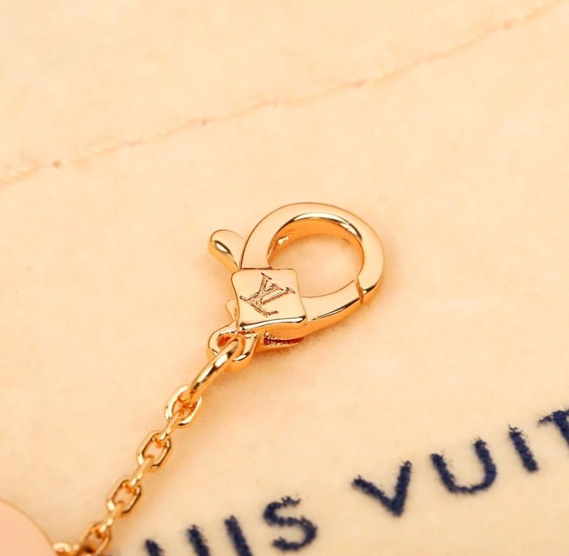 Louis Vuitton Bracelets DailyWear 250962